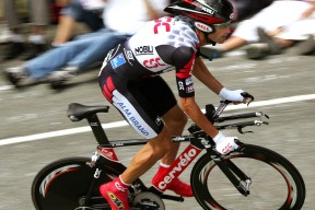 开云体育官方网入口-电竞内容平台竞争激烈优质创作者备受青睐，电竞例子